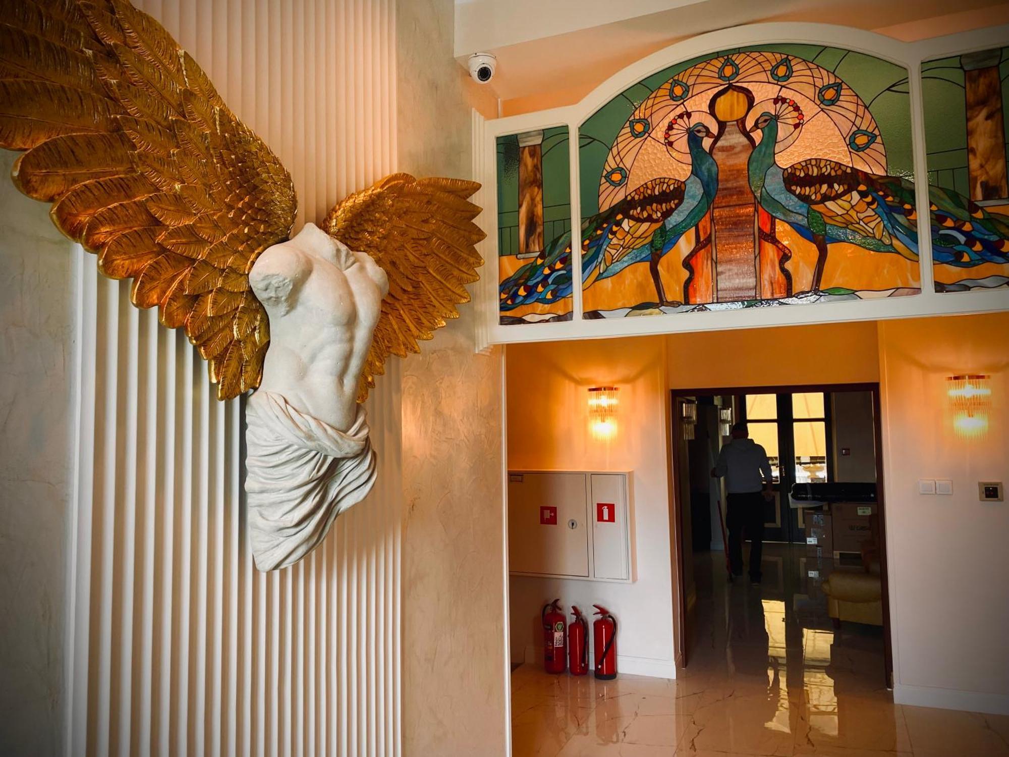 Hotel Palac W Myslecinku Быдгощ Экстерьер фото